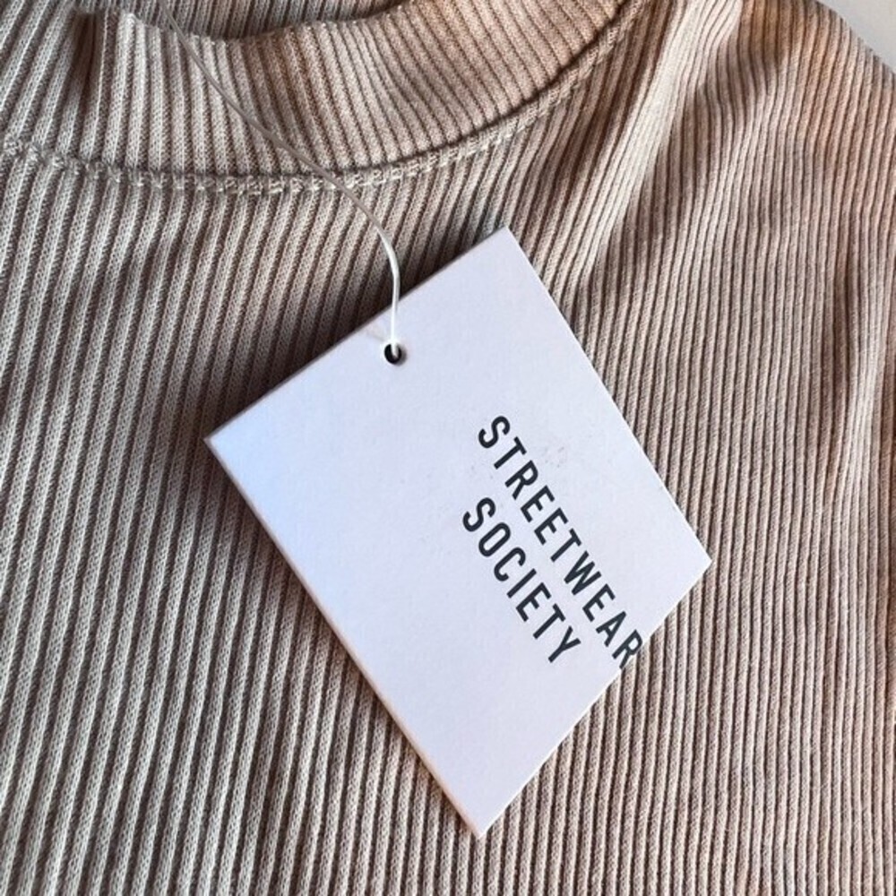 Women's Streetwear Society Basic Solid Form Fitte… - image 6